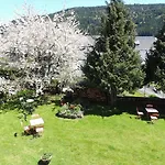 מלון Restaurant Du Plomb Du Cantal