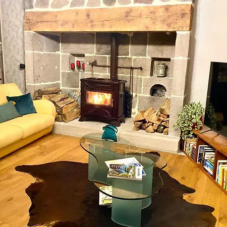 Restaurant Du Plomb Du Cantal Hotel 3*