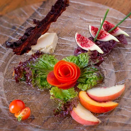 Restaurant Du Plomb Du Cantal