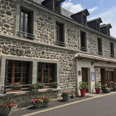 Restaurant Du Plomb Du Cantal 뮈라