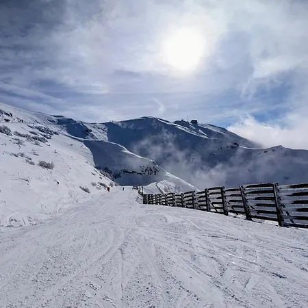 Restaurant Du Plomb Du Cantal Hotel 3*