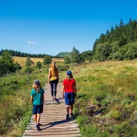 Restaurant Du Plomb Du Cantal Hotel