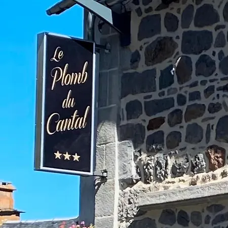 Restaurant Du Plomb Du Cantal Hotel 3*